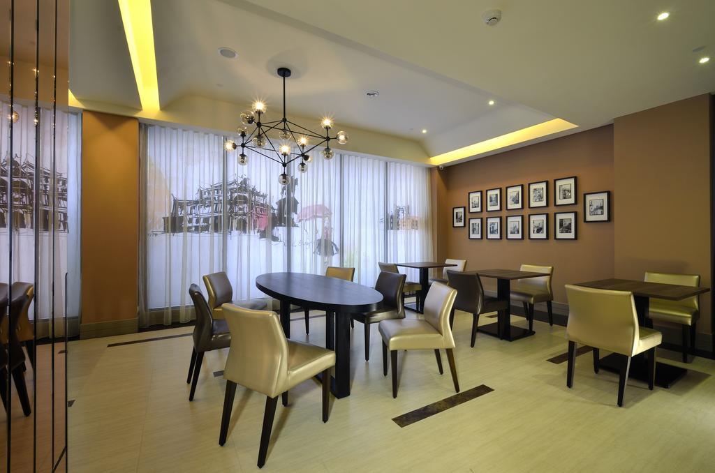 Stay Hotel - Taichung Yizhong Exteriör bild