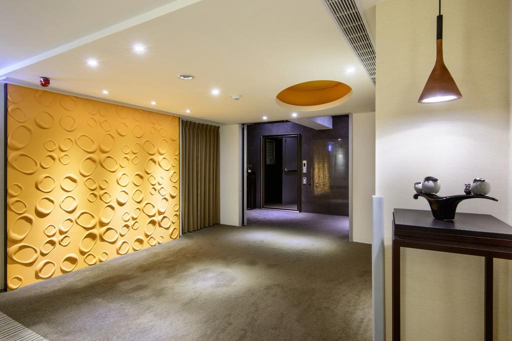 Stay Hotel - Taichung Yizhong Exteriör bild