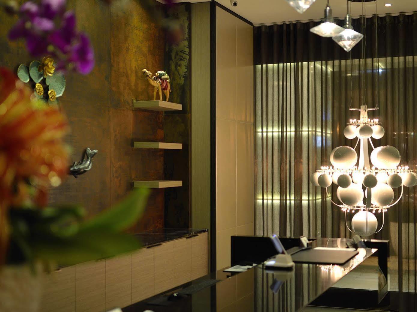 Stay Hotel - Taichung Yizhong Exteriör bild